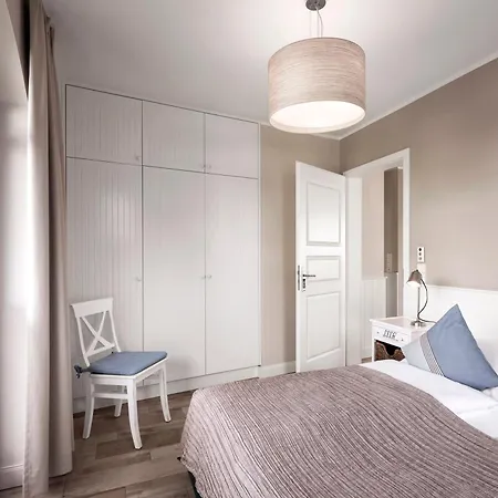 Apartment Rothtraut Remise 1 *